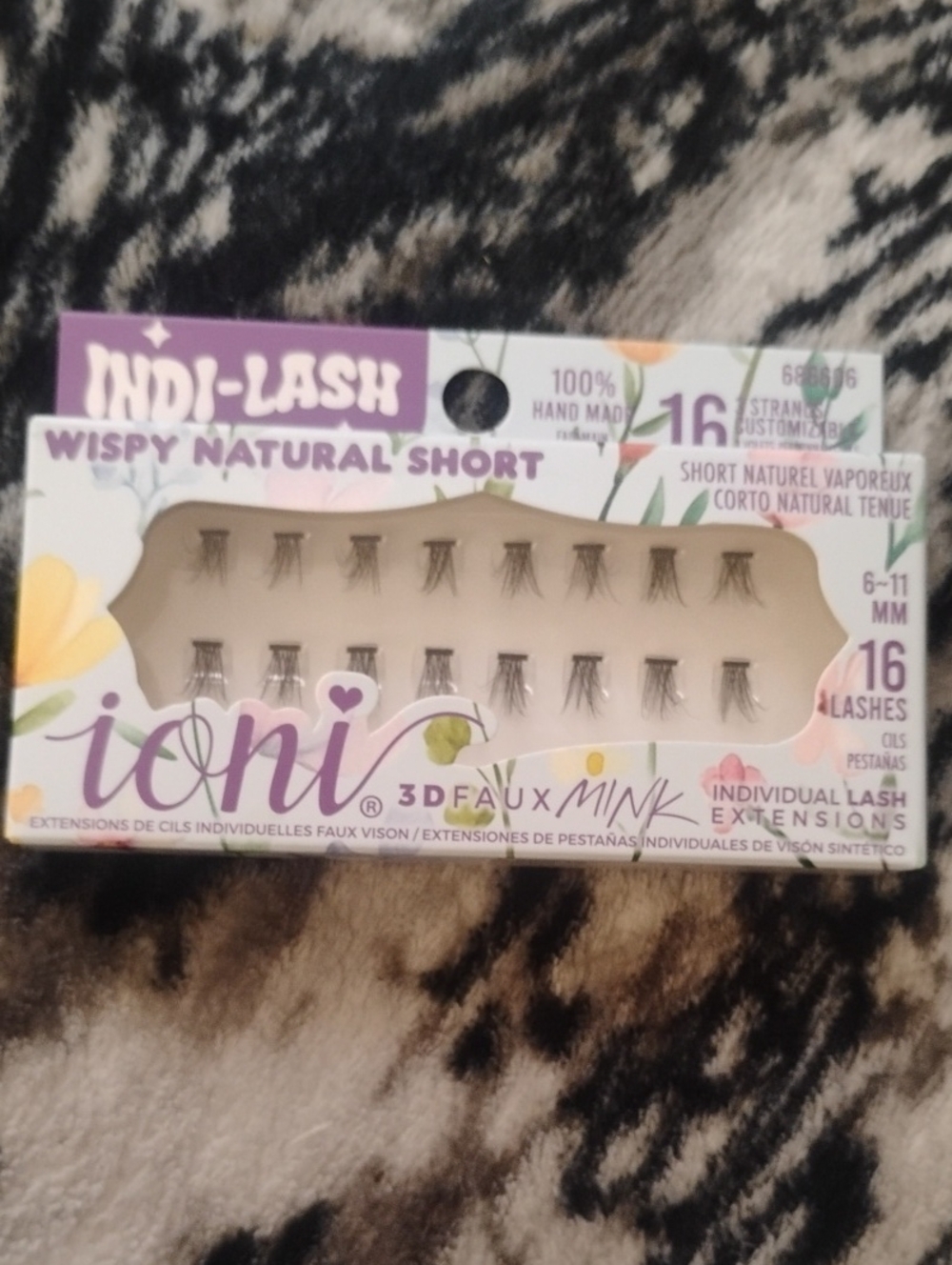 ioni faux mink lashes nwt